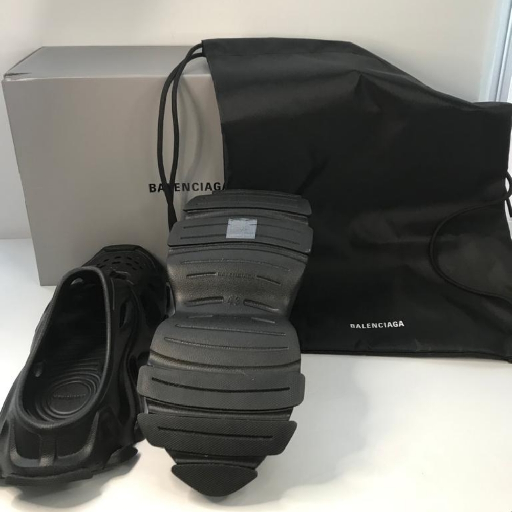 💯New Authentic ConsciousBalenciagaHD cut-out mules - Picture 7 of 11